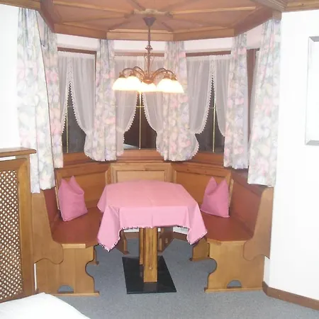 Vendégház Gastehaus Steinmuller Sankt Anton am Arlberg